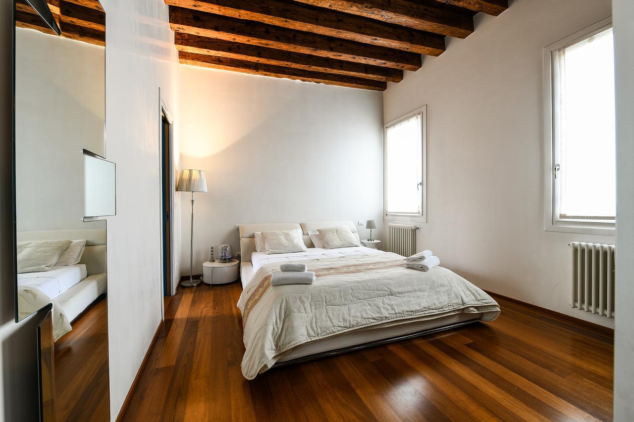 Frari Luxury Venice Exterior photo