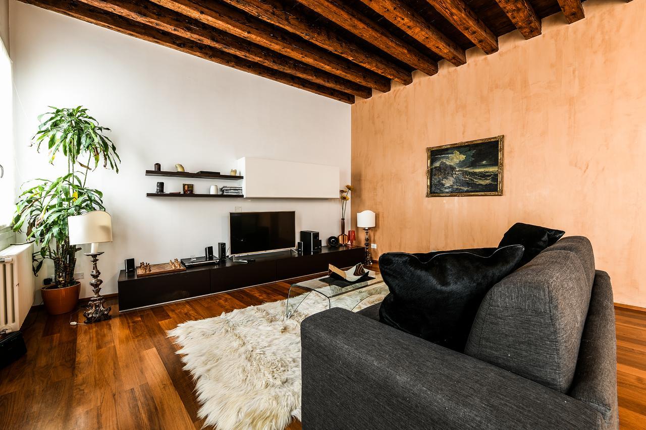 Frari Luxury Venice Exterior photo